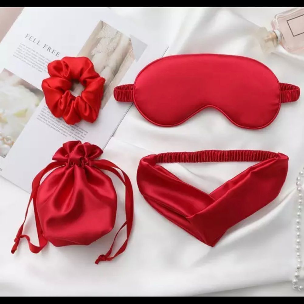 4 Piece Faux‎ Silk Eye Sleep Mask Set